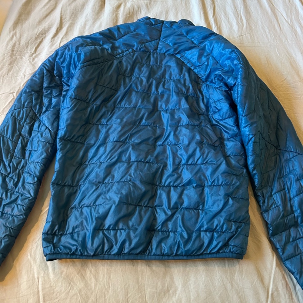 Men’s Patagonia Blue Nano Puff Jacket - Picture 4 of 6